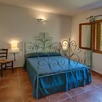 Bouganvillage