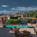 Bouganvillage מלון דירות 3*