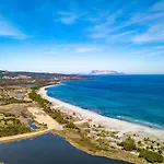Bouganvillage 3* בודוני