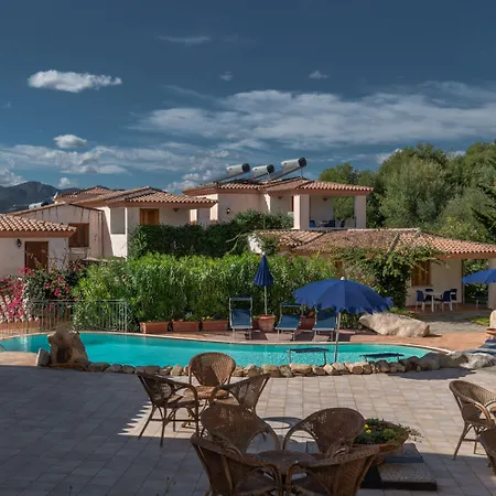 Bouganvillage 아파트호텔 3*