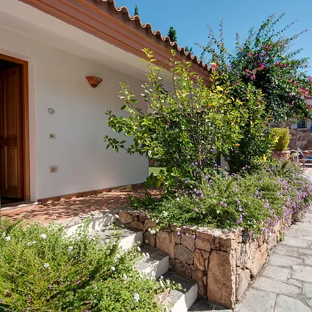 Bouganvillage Lägenhetshotell 3*