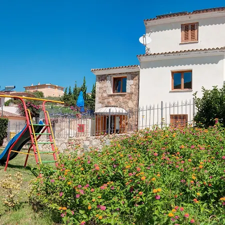 Lejlighedshotel Bouganvillage Budoni
