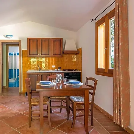 Apartmanhotel Bouganvillage 3*