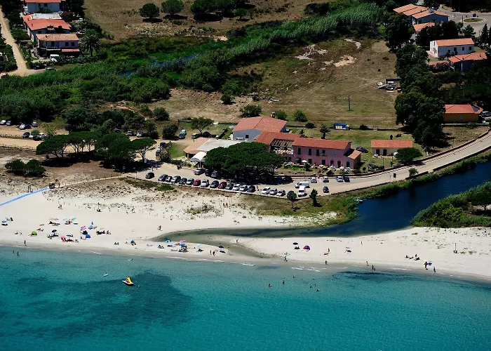 Bouganvillage