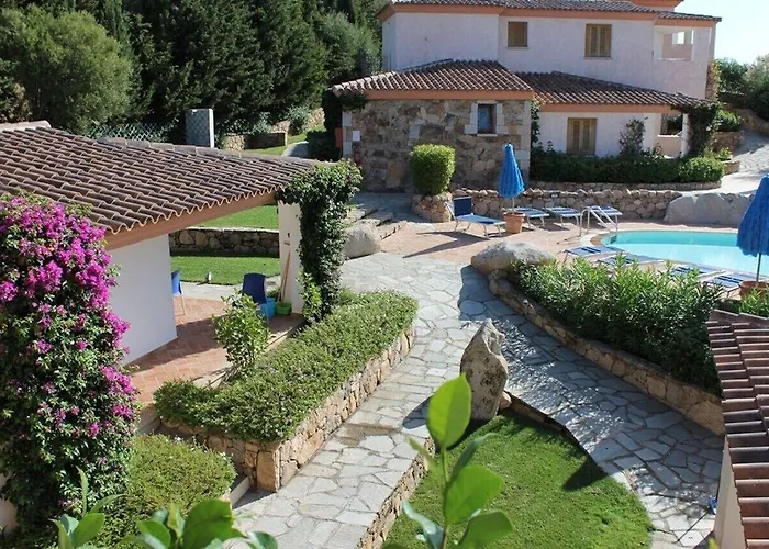 Bouganvillage Appart hôtel Budoni